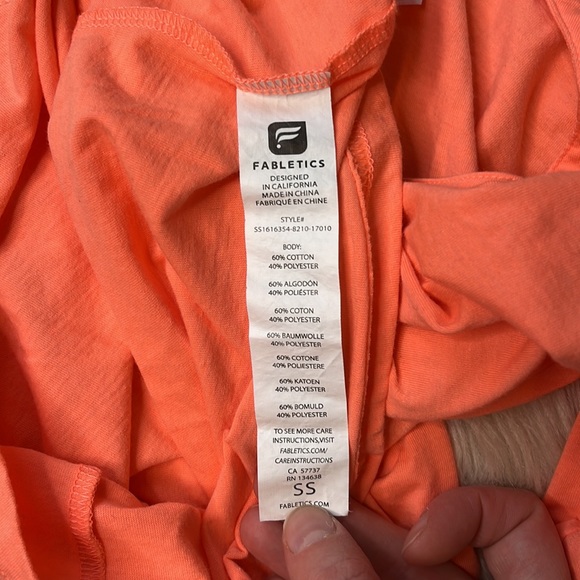 Fabletics bright peachy orange cutout top detail tshirt size SS - Picture 7 of 7